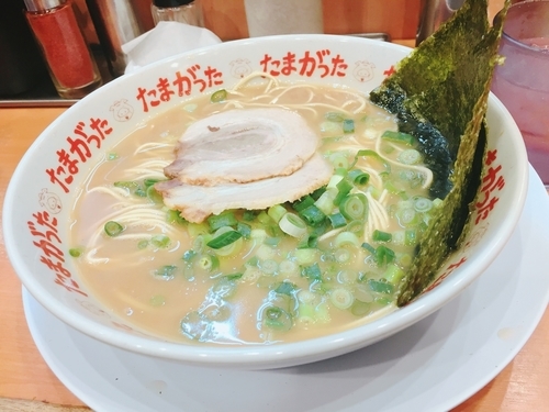 「ラーメン＋替玉」@九州大分らぁめん たまがった 西口店の写真