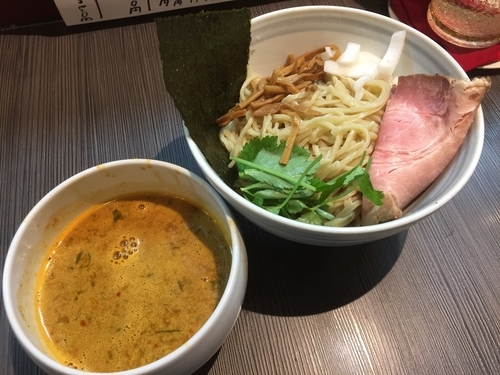 「辛牡蠣味噌つけ麺」@味噌専門店 〜味噌呉田   life〜の写真