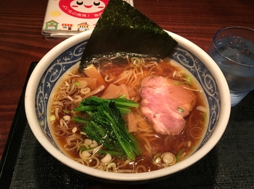 「中華そば・あっさり・細麺」@中華そば・つけそば専門店 一丸の写真