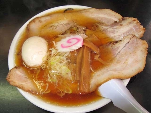 「醤油かけらーめん＋チャーシュー3本のせ他1,100円」@食堂 はせ川の写真