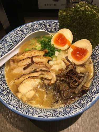 「特製濃厚鶏白湯そば」@麺屋 真白の写真