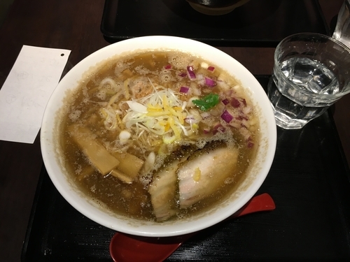 「醤油麹ラーメン」@麺や 琥張玖 KOHAKU 厚別店の写真