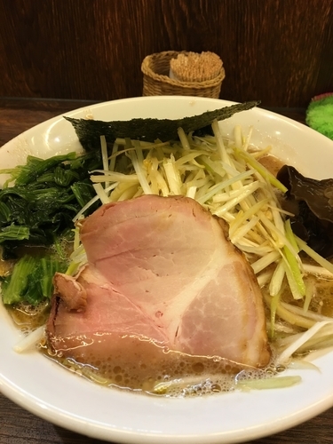 「塩ネギラーメン」@伝家 志木店の写真