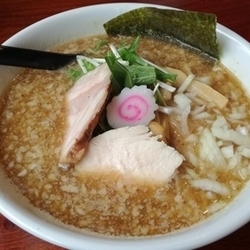 追いダシ背脂煮干しらぁ麺（７５０円）