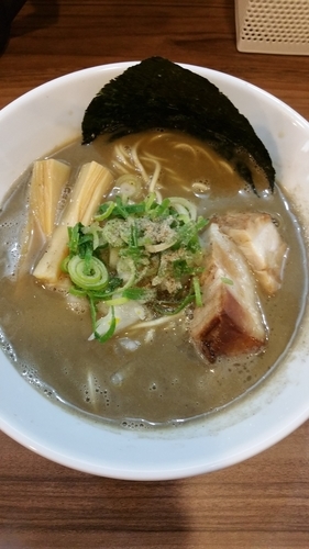 「濃厚煮干そば」@無化調らあめん いりにぼ 新所沢店の写真