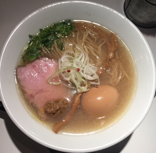 「味玉塩そば950円」@SOBAHOUSE金色不如帰の写真