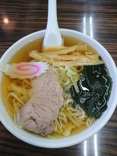 「ラーメン 550円 (手打ち麺)」@手打ちラーメン 足利麺の写真