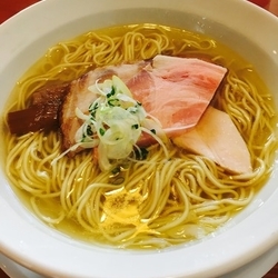 鶏しおラーメン