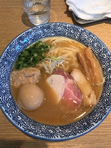 「特製濃厚魚介ラーメン 980円」@麺屋 一燈の写真