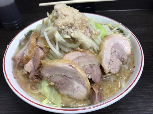 「小豚ラーメン(ニンニク、アブラ)850円」@ラーメン二郎 川越店の写真