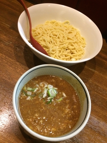 「浅くて深いカレーつけ麺」@ラーメンアキラの写真