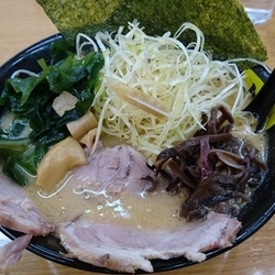 ネギみそラーメン・・890円