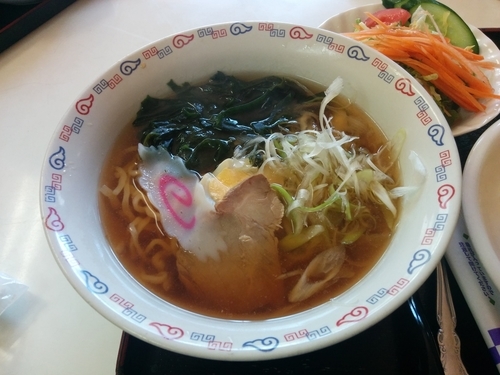「ラーメンチャーハンセット　500円」@フードプラザ コスモスの写真