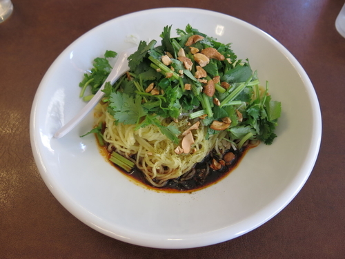 「汁無し担々麺：800円」@四川菜苑の写真