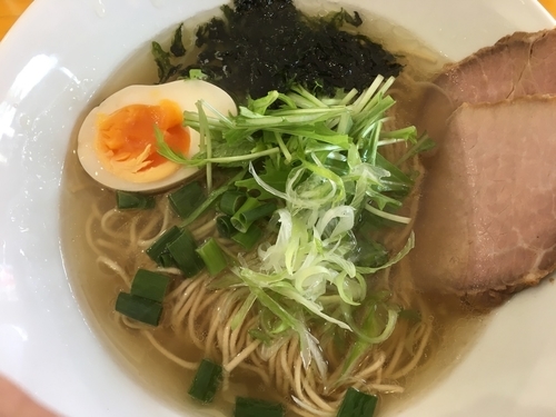 「焼きガラ塩汁そば 750円」@汁そば といろの写真