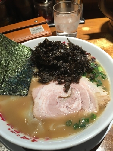 「ラーメン ワンタン 岩のり トピ」@九州ラーメン つばめ軒の写真