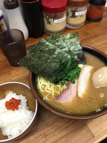 「Ｗラーメン」@家系ラーメン ○貴家の写真