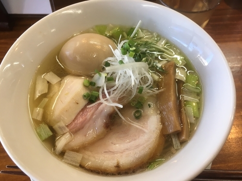 「特選塩ら～めん」@塩らーめん 千茶屋の写真