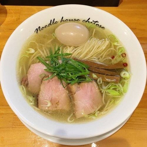 「味玉塩（細麺）￥９００＋味付替玉￥１５０」@麺庵ちとせの写真