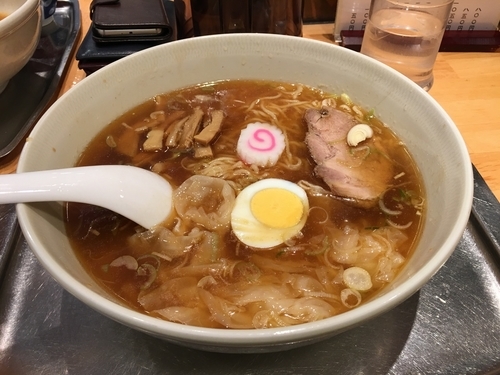 「ワンタンメン（麺少なめ）」@保谷大勝軒の写真
