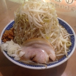 富士ラーメン 味噌 中 820円