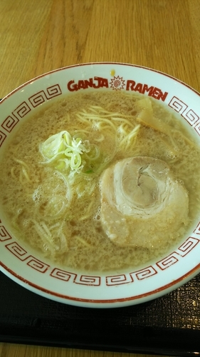 「ガンジャラーメン」@GANJA RAMENの写真