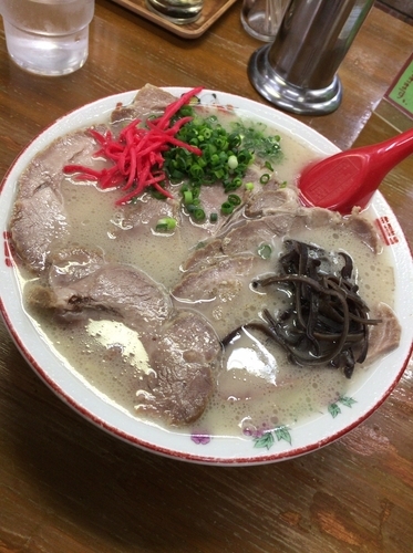 「チャーシュー麺 800円」@九州ラーメン 友理 本店の写真