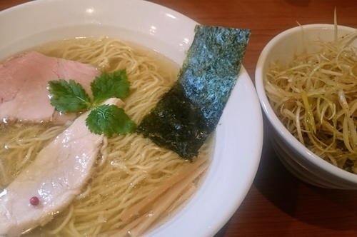 「塩ラーメン＋ネギ」@中華そば 七麺鳥の写真