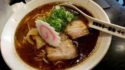 「吟や。黒めん」@和歌山らーめん 吟や。 小俣店の写真