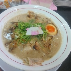 とんこつラーメン