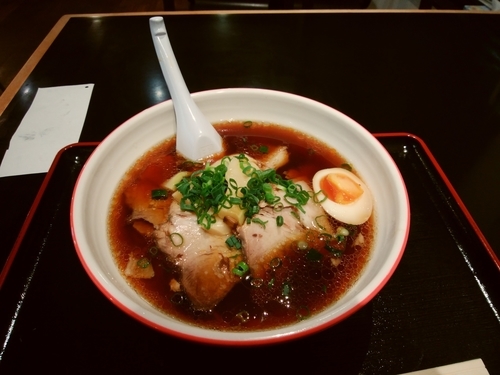 「玄武ラーメンしょうゆ」@麺道 玄武の写真