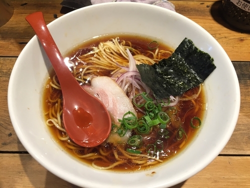 「媛っこ地鶏醤油」@麺屋 翔 西新宿本店の写真