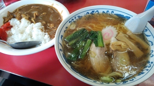 「ラーメン+カレー ランチ」@中華料理 秀華の写真