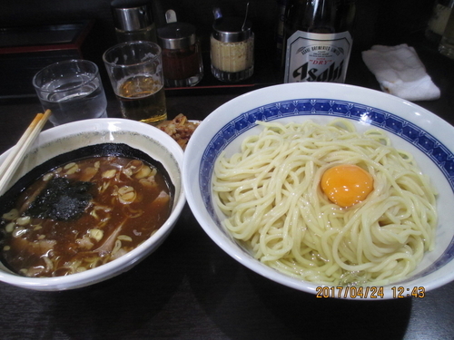 「つけ麺（中盛）￥850　生玉子￥50　ビール￥550」@中華そば べんてんの写真