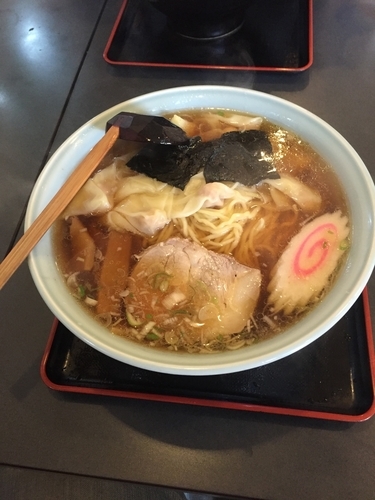 「ワンタン麺 (並)  620円」@中華料理 宝徳軒の写真