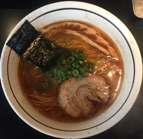 「鶏油魚粉ソバ700円」@肉煮干し中華そば さいころの写真