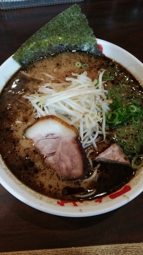 「らーめん」@なんつッ亭 参 川崎店の写真