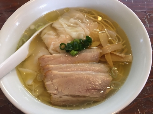 「えびワンタン麺  塩  800円」@らーめん 三福の写真