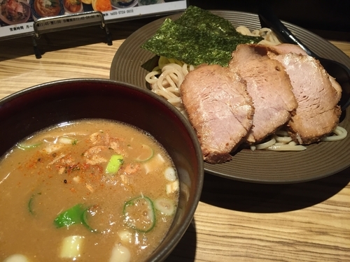 「渡り蟹のつけ麺（大盛り）＋チャーシュー」@麺屋 百式 西小山本店の写真