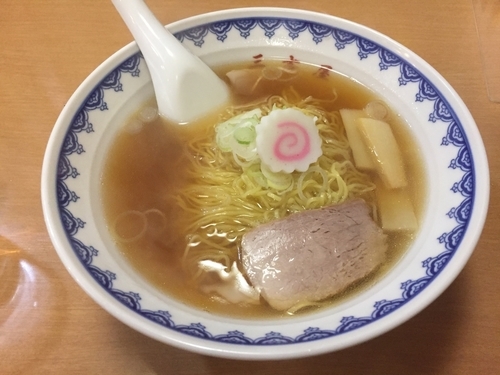 「中華そば」@三吉屋 駅南けやき通り店の写真