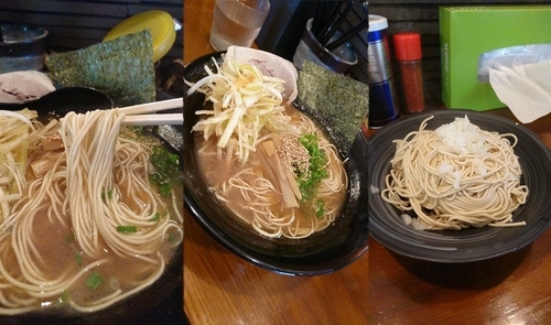 「『長浜ねぎラーメン(￥900)+替え玉(￥100)』」@長浜らーめん ながやの写真