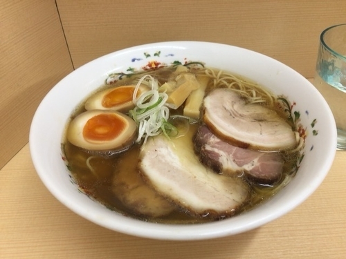 「特製煮干しラーメン」@煮干鰮らーめん 圓の写真