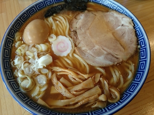 「味玉入り中華そば」@魂の中華そばの写真
