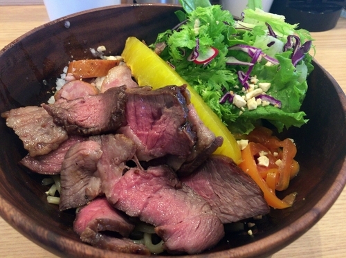 「classic beef palette（1000円）」@Handicraft Worksの写真