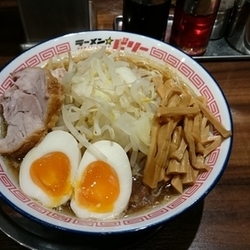 ビリーラーメン1080円