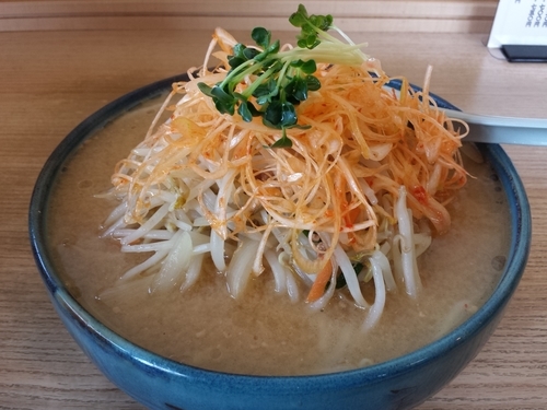 「みそネギラーメン￥648」@西華の写真