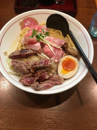 「肉の日限定油そば」@ゆなみ麺匠の写真