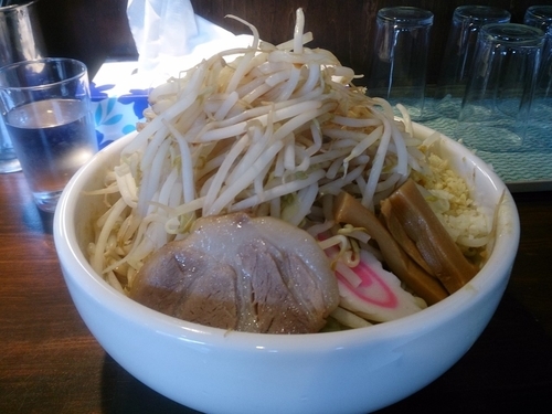 「まぜそば【特盛】」@らーめんまんの写真