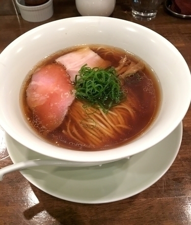 「醤油拉麺  ￥750」@創作麺工房 鳴龍の写真