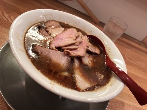 「肉そば（煮干）」@麺や 七彩 八丁堀店の写真